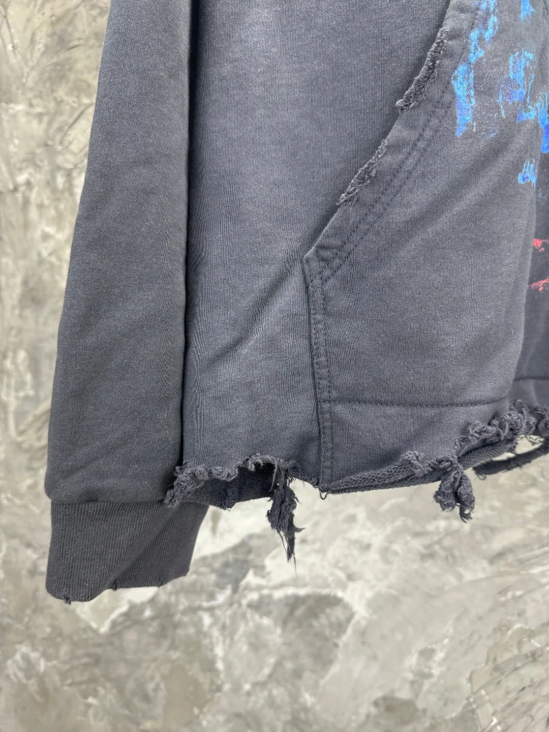 BALENCI*GA New Arrival . . . . . . 460g Same Style -Color： -SIZE：Xs S M L 8959#